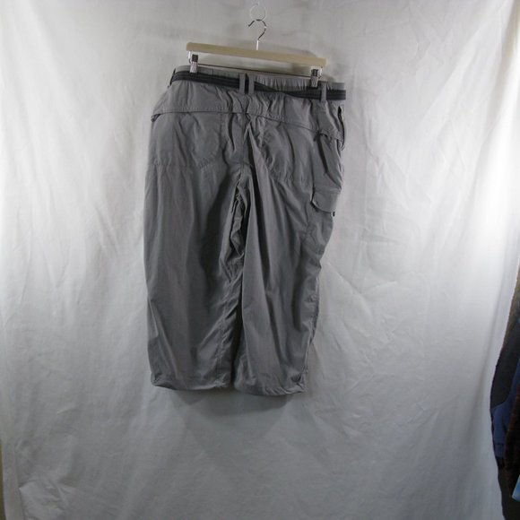 L.L.Bean Hiking Capri Pant - Size XL - Like New - Picture 3 of 3